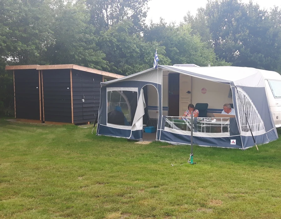 Camping Boerdam - Comfort met privé sanitair plaats